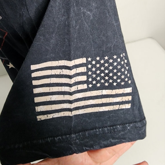 Affliction T-shirt - Picture 6 of 7